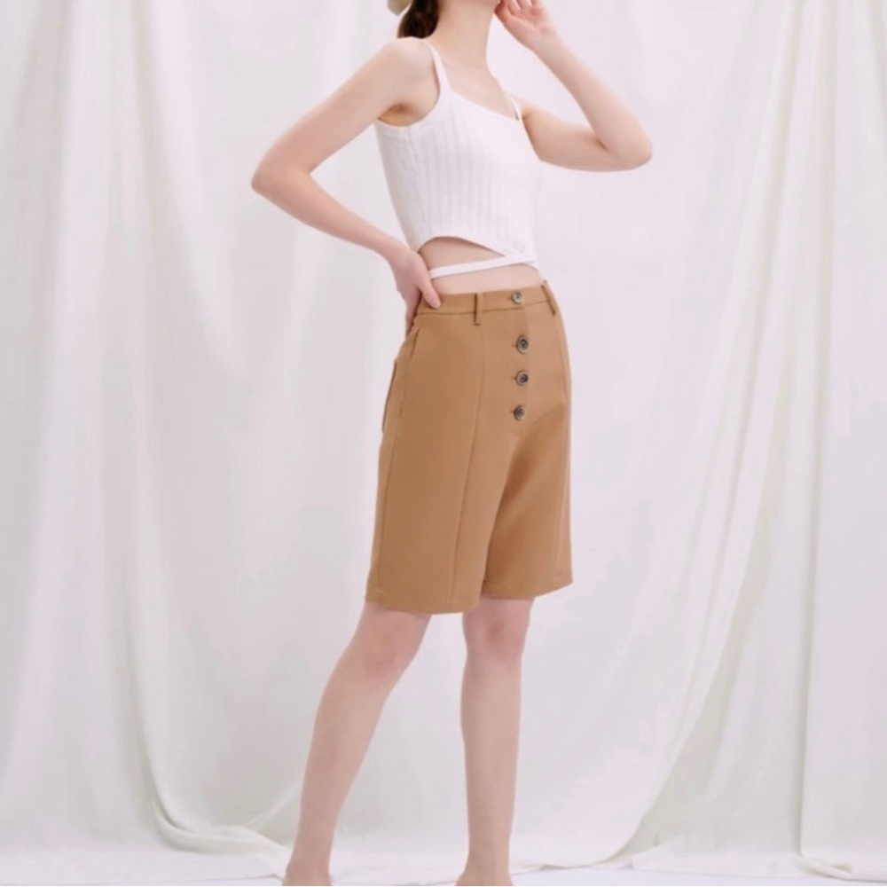 NWT Petite Studio NYC Clark Shorts in Camel Size XS